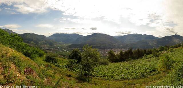 005EtschtalbeilRovereto.jpg