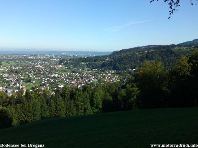 006BodenseebeiBregenz060911.JPG
