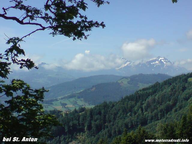 012StAntwon100608.JPG