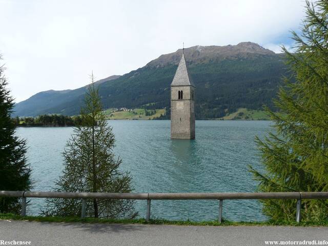 02Reschensee.JPG