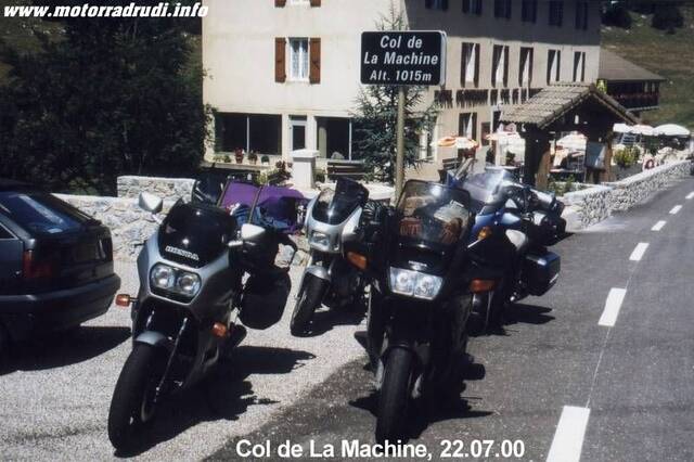 0510ColdelaMachine.jpg