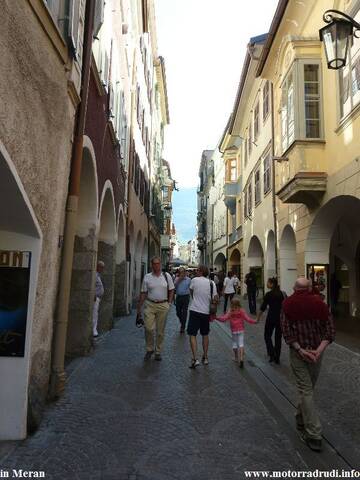 057Meran051011.JPG