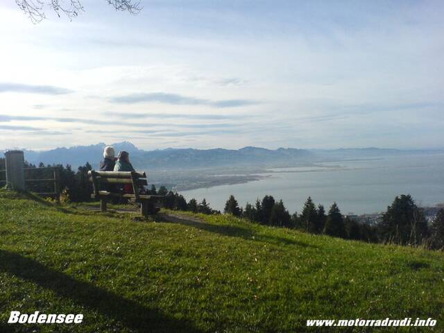 059BodenseevonEichenberg251106.JPG