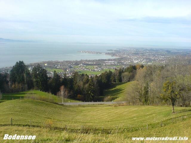 063BodenseevonEichenberg251106.JPG
