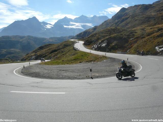 09Berninapass.JPG