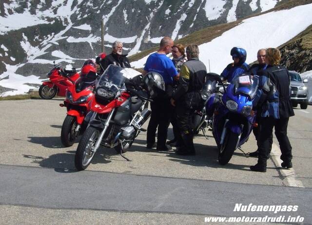 17Nufenenpass080607.JPG