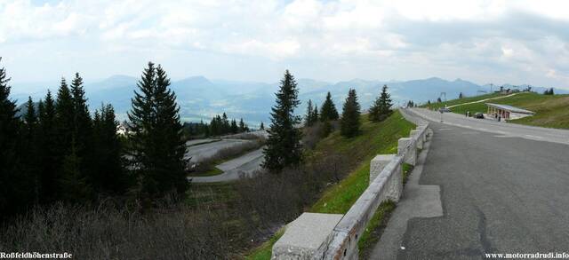 20RossfeldhoehenstrassePano.jpg