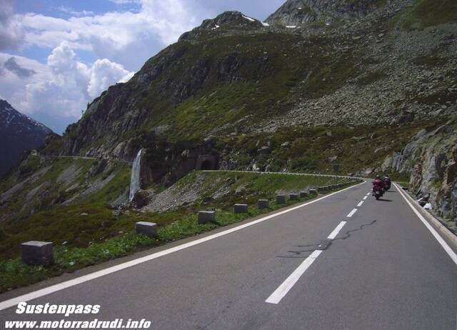 34Sustenpass080607.JPG